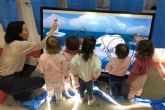 La Concejala de Educacin adquiere pizarras digitales para todas las escuelas infantiles municipales