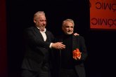 El alcalde Gins Campillo entrega el Premio Alfonso Dcimo de Ilustracin 2024 a Juan lvarez