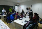 El plan de desarrollo gitano municipal ofrece un taller gratuito de dibujo para niños