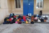 La Polica Local de Cartagena decomisa 181 productos de de imitacin enCabo de Palos