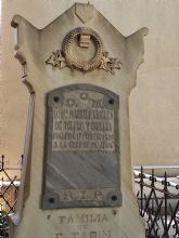 Huermur denuncia que el Ayuntamiento pretende derribar panteones centenarios, monolitos funerarios y rejeras decimonnicas en el Cementerio de Jess