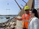 La Comunidad reflotará 9 embarcaciones arrastradas al fondo del mar en el puerto pesquero-deportivo de Águilas
