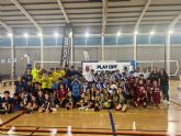 Las bases del voleibol regional congregan a 200 jugadores en los play off benjamn y alevn