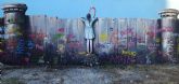 Un mural dinámico de esperanza, resiliencia y amor une Palestina y Los Alcázares gracias al artista Taqi Spateen