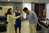 Don Juan Tenorio y Doña Ins visitaron el Ayuntamiento de San Javier
