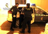 La Guardia Civil detiene a un joven con cerca de un kilo de marihuana en Mula