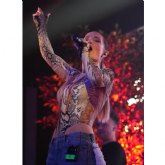 MINELLI: La nueva promesa del EDM europeo, lanza su esperado lbum 'Mixed Feelings', con colaboraciones como Busta Rhymes, Guaynaa, INNA y Natan & Shander