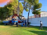 La Concejalía de Deportes realiza los trabajos de retirada y poda de los árboles con peligro de caída inminente en el campo de fútbol 'El Moraó'