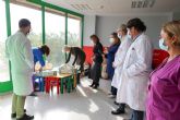 El Hospital Rafael M�ndez de Lorca recibemedio centenar de nuevos libros infantiles
