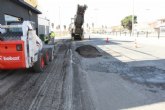 Comienzan los trabajos de reposici�n de asfalto sobre m�s de 16.000 metros cuadrados en diferentes zonas del casco urbano, El Paret�n y caminos rurales