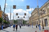 Sevilla enciende la Feria en las calles con su alumbrado especial