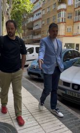 MC: Suciedad, falta de mantenimiento y un arboricidio continuo: la política de Arroyo para el Ensanche