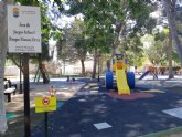 Se repara la zona de juegos infantiles del parque municipal “Marcos Ortiz”