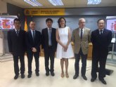 La Comunidad recibe a una delegacin China para confirmar el inicio de las exportaciones de melocotn y ciruela a este pas