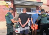 La Guardia Civil detiene a dos personas e investiga a otras dos dedicadas a allanar viviendas
