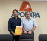 APOEXPA y Naranjas y frutas firman un acuerdo de colaboracin para mejorar la localizacin de cosechas de Fruta de Hueso y Uva de mesa