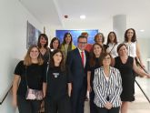 Diego Conesa inaugura la exposicin MiradA de ArtistA, una muestra colectiva de once mujeres organizada por la Unidad contra la Violencia sobre la Mujer