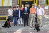 Lpez Miras: 'El programa Perros y Letras contribuye a garantizar a todos el xito escolar y promover el respeto hacia los animales'