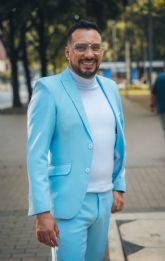 Mario Pinz�n: De conductor de Uber a empresario exitoso