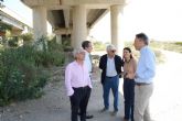 El alcalde y la Asociación de Ingenieros de Caminos exigen el desbloqueo de los proyectos para construir las infraestructuras de defensa ante inundaciones