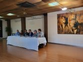 El consejero de Medio Ambiente visita Terra Natura en Murcia y participa en una mesa redonda sobre biodiversidad