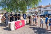 El CEIP Poeta Antonio Oliver homenajea a los policas de Cartagena