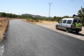 La carretera RM-503, que une Totana y Aledo, se prepara para recibir la Vuelta Ciclista a España mediante la reparación del firme en la zona de Las Alquerías