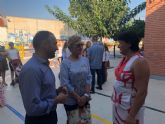 La escuela ucraniana 'Lider' inaugura el curso celebrando la 'Fiesta de la primera campanada' en el CEIP Barriomar