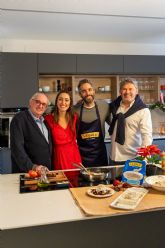 La campaña momentos autnticos de la gula del norteR estrena un captulo especial de navidad