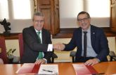 La Universidad de Murcia firma un convenio con la Asociación de Enseñanza Bilingüe