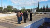 El alcalde de Lorqu recuerda a Deportes su compromiso para rehabilitar las Piscinas Municipales