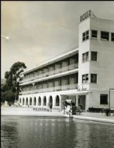 El Gobierno regional adscribe al Instituto de Turismo el antiguo hospital Los Arcos para destinarlo a uso hotelero