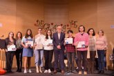 Juana Ma Calle y Khadja Fatin ganadoras del XI certamen 'declára-te' de poemas de amor