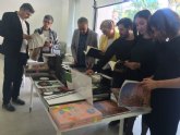 Cultura entrega a la Escuela Superior de Diseño de Murcia una coleccin de publicaciones del Cendeac