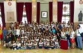 Las gimnastas del Club Gymnos85 de Murcia llevan su triunfo hasta el Ayuntamiento