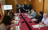 El Ayuntamiento y los expertos de la UMU analizan el proceso tcnico para poner en marcha la Estrategia Murcia IT