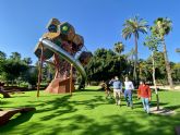El gran limonero del jardín del Malecón proyectado por Ballesta se abre a las familias murcianas