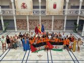La Asamblea Regional de Murcia recibe a los menores saharauis del Programa �Vacaciones en Paz�