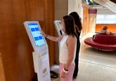 La Comunidad instala atriles digitales en las oficinas de atencin que permiten a los ciudadanos pedir cita de manera gil y sencilla
