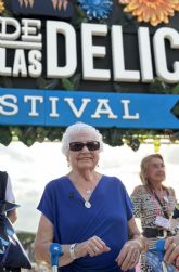 14 personas mayores viven su primer festival de msica en el Jardn de las Delicias