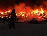 Incendio en una planta de reciclaje en Fortuna