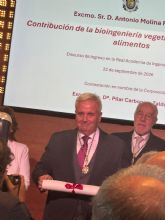 El catedr�tico blanque&ntilde;o Antonio Molina ingresa en la Real Academia de Ingenier�a