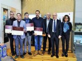 La Comunidad premia la innovacin, la creatividad y el emprendimiento de los artesanos de la Regin