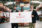 Lpez Miras entrega al Banco de Alimentos los 50.000 euros de recaudacin del concierto por el 40 aniversario del Estatuto de Autonoma