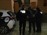 La Policía Local de San Pedro del Pinatar detiene a un individuo sobre el que pesaba una orden internacional de detención