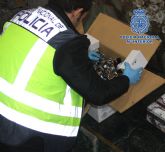 Detenidos por estafar a joyeros, por el timo del nazareno, joyas y objetos por un valor aproximado de un milln de euros