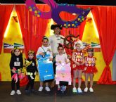La alegría y la magia del Carnaval reúnen a más de 150 niños en el concurso de disfraces de El Corte Inglés 'El Tiro'