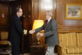 El presidente de la Asamblea recibe al nuevo Almirante Jefe del Arsenal de Cartagena,