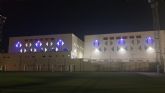 Los pabellones de la Ciudad Deportiva El Romeral permanecen iluminados en violeta, desde el 26 de febrero al 4 de marzo, para conmemorar el Da Mundial de las Enfermedades Raras 2022