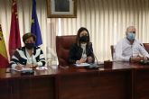 La alcaldesa y la edil de Educacin abordan con la Direccin General las peticiones de los colegios Joaqun Tendero, Mediterrneo y Urci para la implantacin de comedores escolares